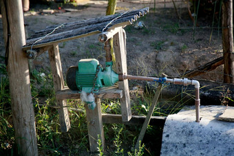 承压水泵