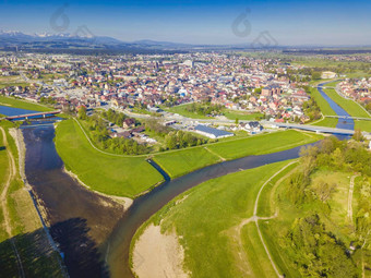 黑比亚利杜纳耶茨河流会议新增功能塔格