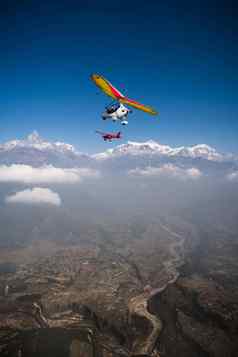 超轻三轮车飞机飞博卡拉安纳普尔纳峰地区