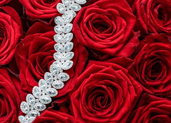 奢侈品钻石手镯花束红色的玫瑰珠宝爱礼物情人节一天浪漫的假期现在