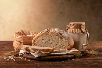 减少面包手工小麦面包