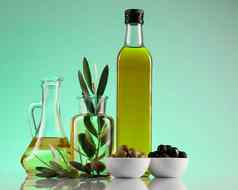 瓶橄榄石油橄榄分支烹饪油