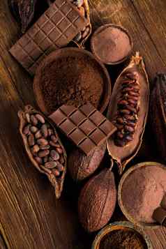 巧克力酒吧糖果甜蜜的可可豆子粉