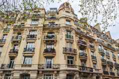 体系结构巴黎法国外观传统的公寓建筑