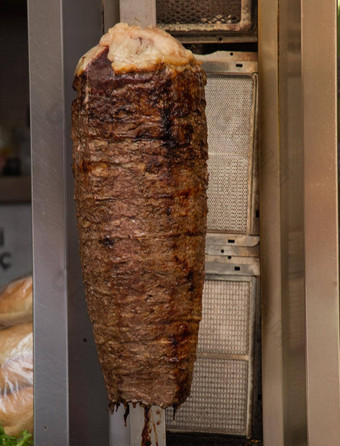 传统的土耳其Doner<strong>烤肉串烤肉串串</strong>肉扦土耳其厨房街食物