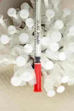 集注射器注射胰岛素