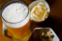 一品脱的量层啤酒玻璃集零食标准集喝吃酒吧