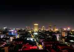 中央金边在金边城市天际线柬埔寨晚上
