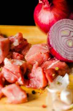 生肉减少块猪肉准备烹饪红色的肉