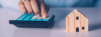 手商人规划计算费用抵押贷款计算器首页桌子上保险预算住宅检查贷款住宅业务财产概念