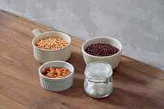 品种坚果我是坚果榛子红色的豆子糖玻璃Jar食物厨房