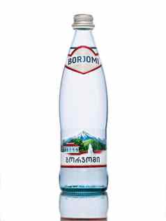莫斯科俄罗斯3月玻璃瓶矿物水borjomi