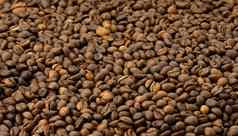 棕色（的）烤Arabica罗布斯塔咖啡豆子完整的框架