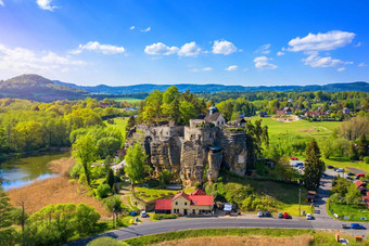 空中视图发布城堡北部波西米亚czechia发布岩石城堡小小镇发布切恰赫利贝雷茨地区北波西米亚捷克共和国