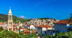 视图令人惊异的群岛前面小镇哪里克罗地亚港亚得里亚海岛小镇哪里受欢迎的旅游目的地克罗地亚令人惊异的哪里城市哪里岛克罗地亚