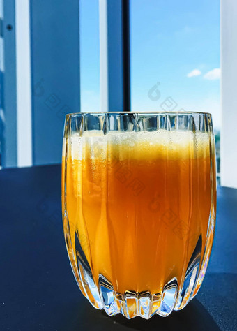 健康的喝<strong>水果</strong>维生素饮料<strong>菜单</strong>新鲜的橙色汁奢侈品餐厅在户外食物服务酒店早餐概念