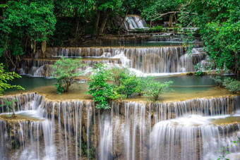 淮河美Khamin瀑布深热带热带雨林诗娜卡琳大坝国家公园泰国