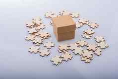 块拼图谜题盒子问题解决方案概念