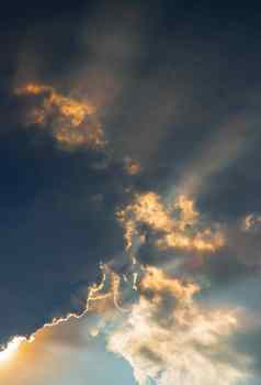 太阳照云天空形状云唤起想象力创造力壁纸令人惊异的