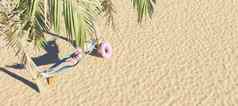 女人吊床棕榈树海滩