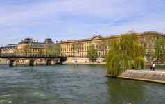行人桥甲板的艺术他的河历史建筑巴黎法国