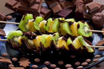 水果串巧克力糖果