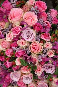 紫色的粉红色的玫瑰婚礼安排