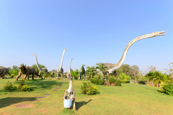 公共公园雕像恐龙