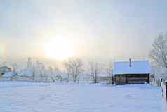 冬天太阳雪村