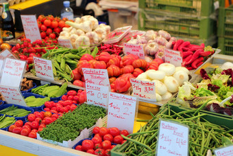 农民的市场新鲜的蔬菜
