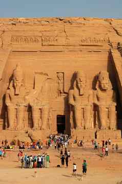 具有里程碑意义的著名的拉美西斯阿布简单埃及
