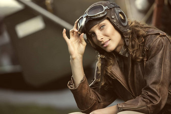 女人飞行员