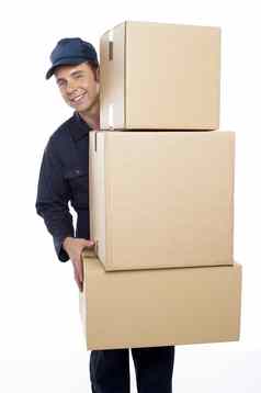 搬迁工作人员携带纸板盒子