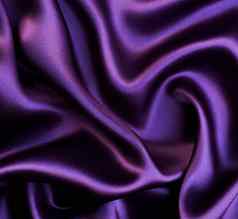 美丽的时尚的紫罗兰色的丝绸