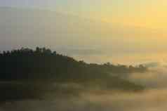 日出海雾山国家公园