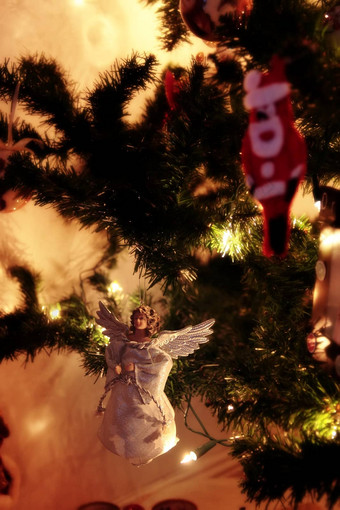 圣诞节冷杉树天使
