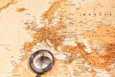 世界地图指南针显示欧亚大陆