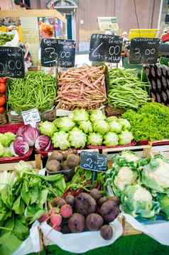 水果蔬菜市场摊位
