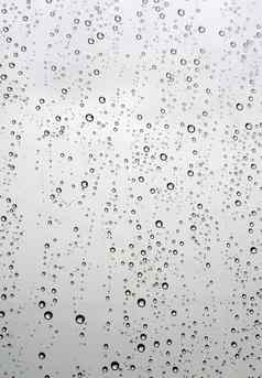 滴雨窗口玻璃浅景深