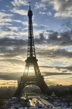 之旅埃菲尔铁塔冬天日出巴黎埃菲尔铁塔塔视图