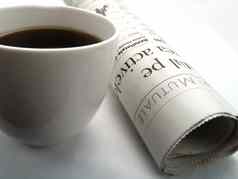 杯咖啡报纸