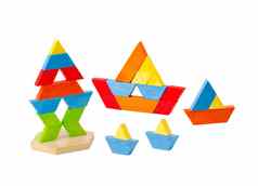 几何木玩具块孩子们学习创建
