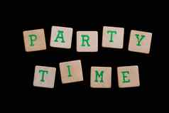 聚会，派对时间拼写木块