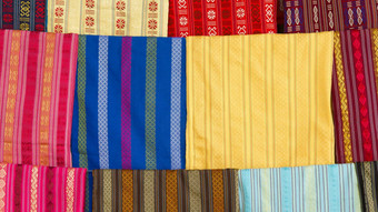 丝绸围巾显示丝绸工厂