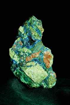 孔雀石蓝铜矿企业集团发现亚利桑那州