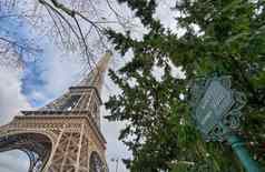 美妙的宽角视图埃菲尔铁塔塔巴黎冬天海洋