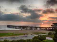 日落黄昏文图拉码头加州