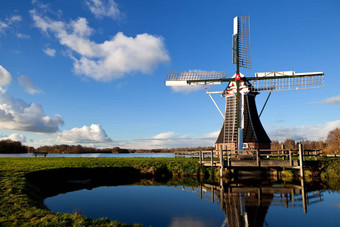 迷人的荷兰风车