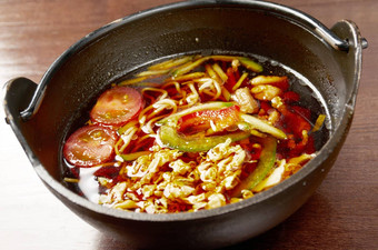 中国人肉汤蔬菜