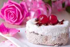 庆祝蛋糕樱桃